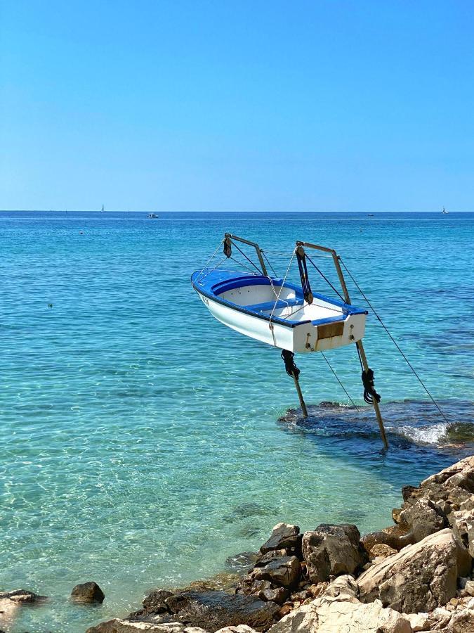 Mia * Zambratija (Istria)